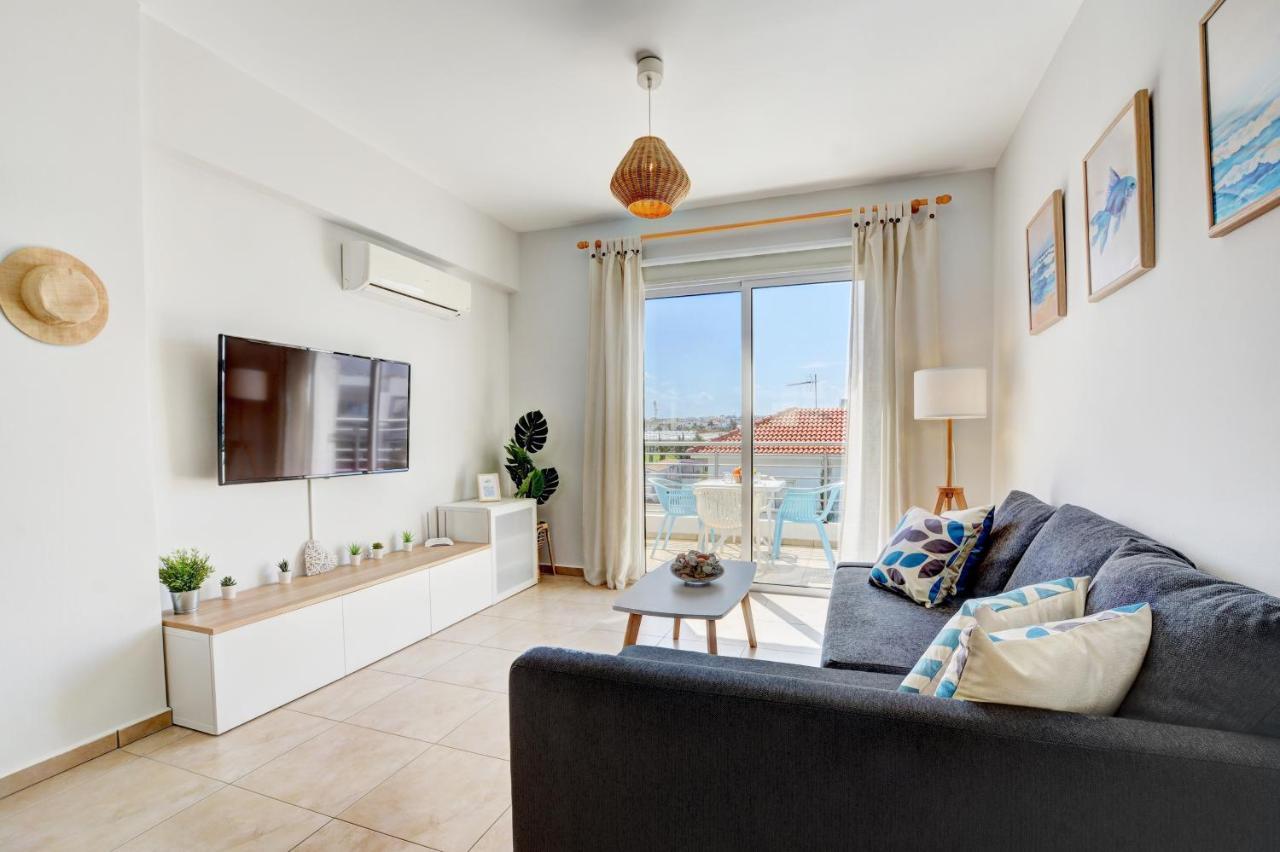 ♥ Sunny&Cozy Family Apartment ★ Walk To The Beach☼ Paralimni Exteriér fotografie