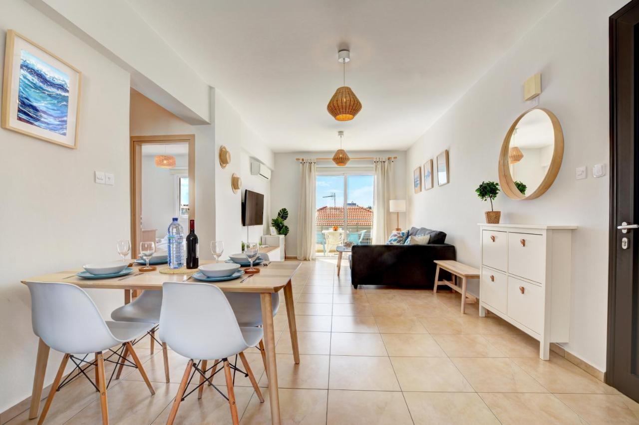 ♥ Sunny&Cozy Family Apartment ★ Walk To The Beach☼ Paralimni Exteriér fotografie