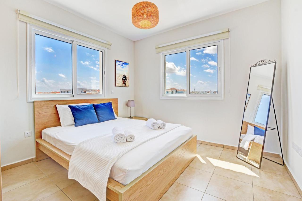 ♥ Sunny&Cozy Family Apartment ★ Walk To The Beach☼ Paralimni Exteriér fotografie