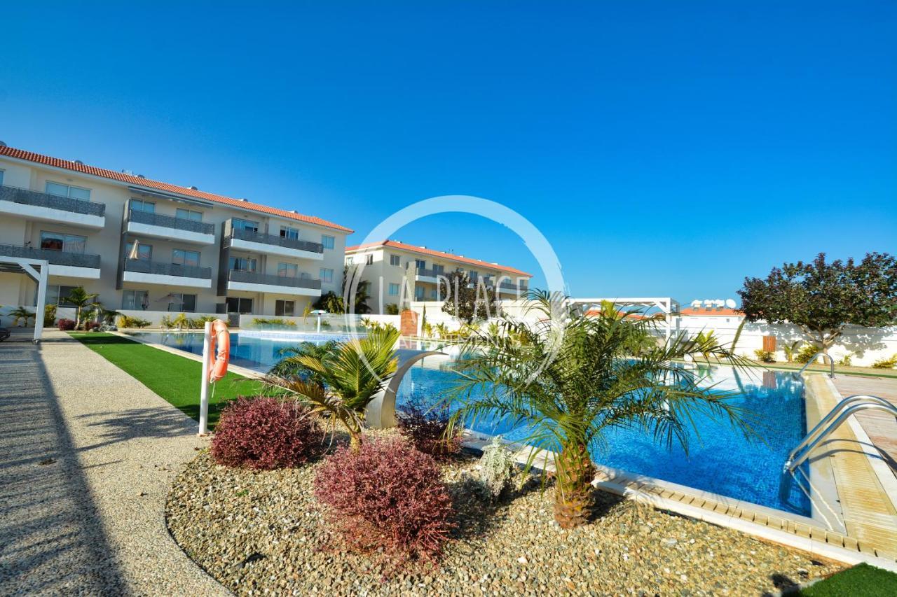♥ Sunny&Cozy Family Apartment ★ Walk To The Beach☼ Paralimni Exteriér fotografie